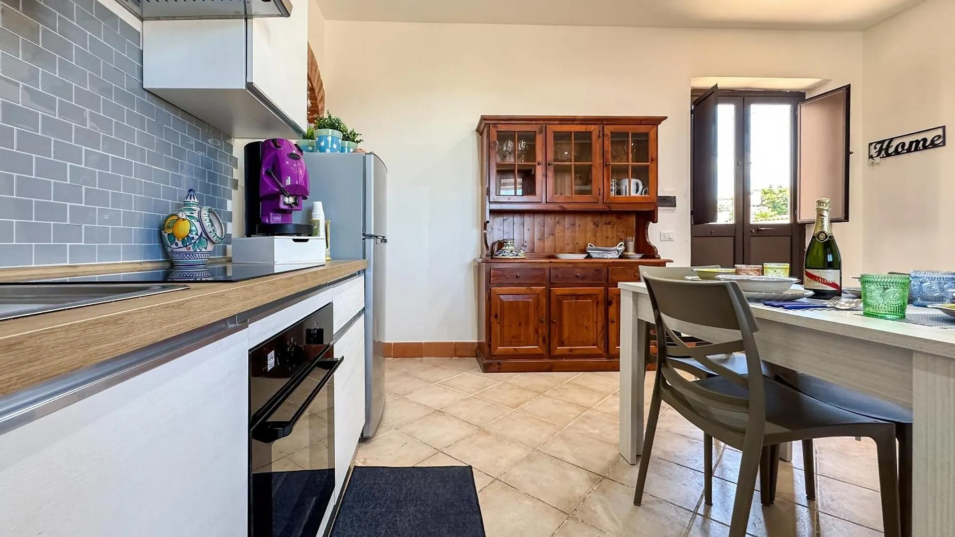 Appartamento Cinisi 0*,  İtalya